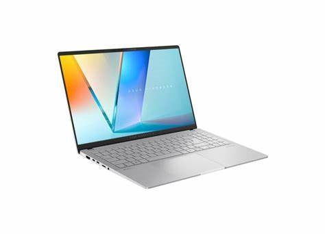 S5507QA-MA001W/ASUS Vivobook S 15 OLED-Snapdragon X Elite X1E 78-32GB RAM-1TB SDD-15.6"inch-Silver-W